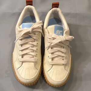 Sorel Cream Ona Ave Low Waterproof sneakers